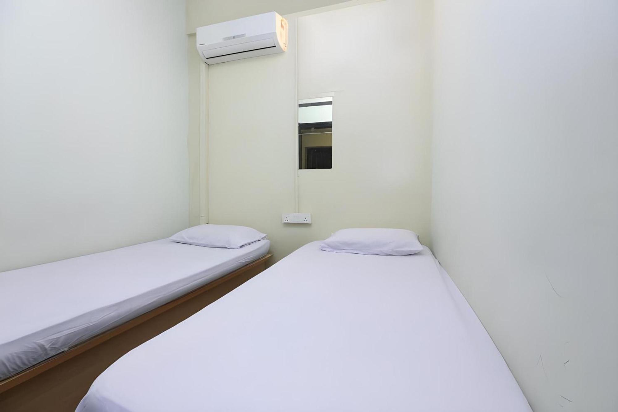 Spot On 90587 The Space Inn Kuala Terengganu Exterior foto
