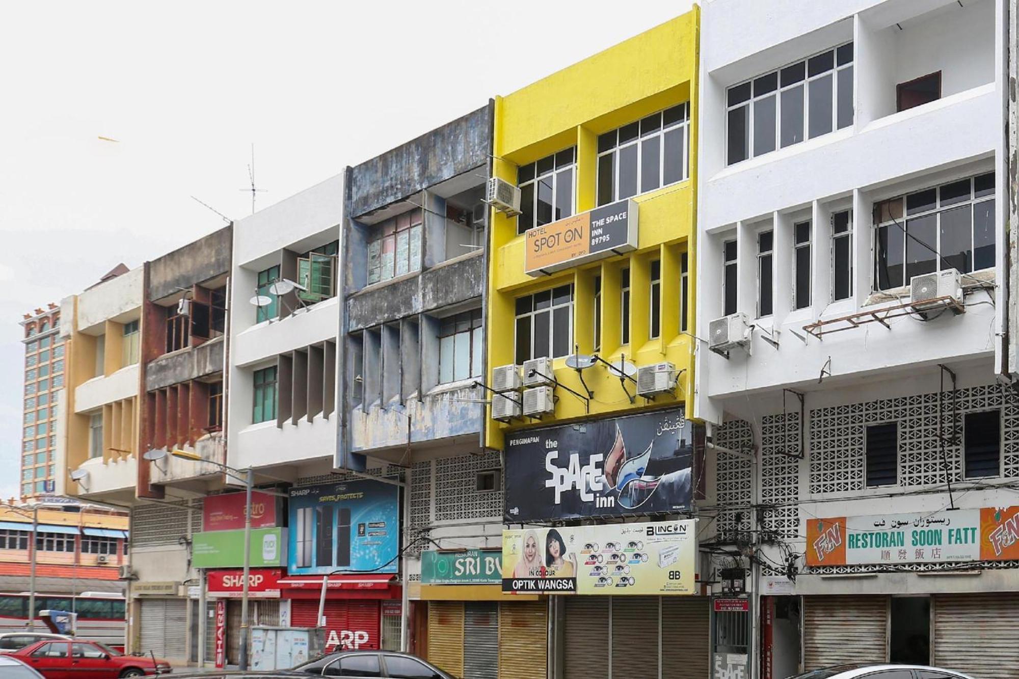 Spot On 90587 The Space Inn Kuala Terengganu Exterior foto